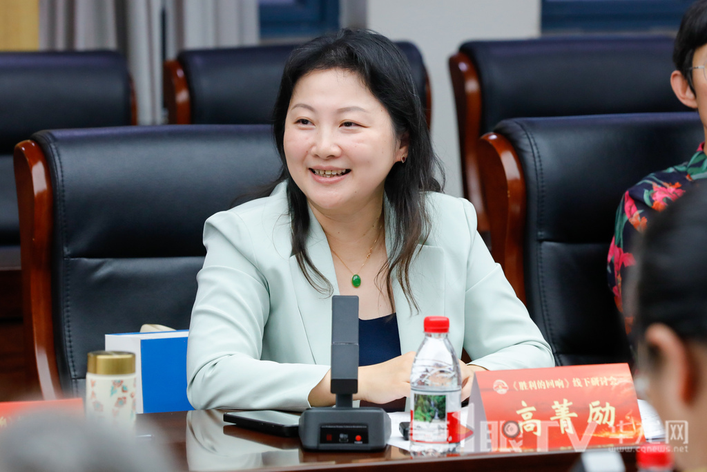 开云kaiyun官方网站音乐学院党委书记高菁励。